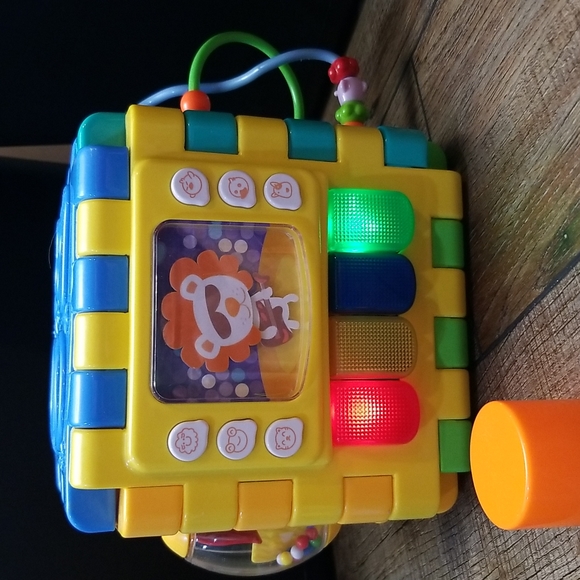 Baby activity cube educational shape sorter bead maze mirror clock puzzle - Picture 5 of 6